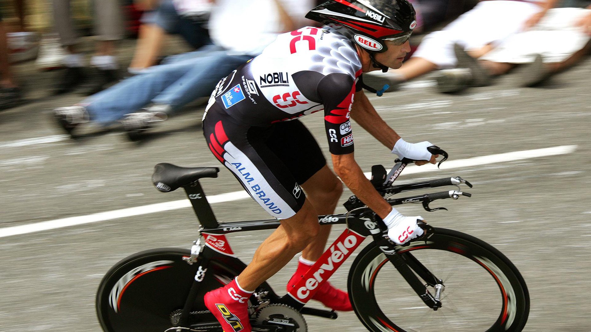 浓眉哥驾临！阿森纳新星引爆英超，枪手复兴在望